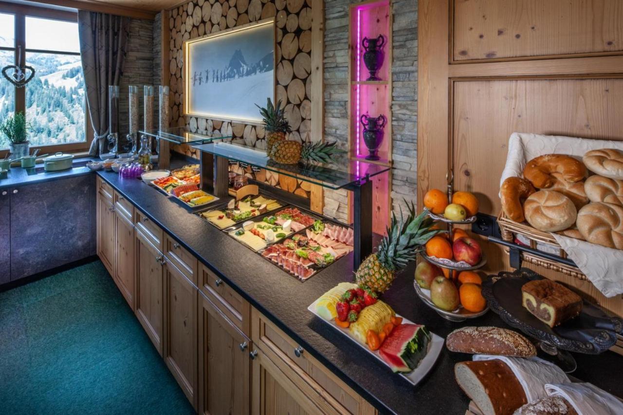 Hotel Walisgaden Superior Damüls Extérieur photo